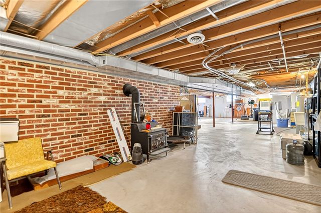 323 Dixon Blvd, South Union Twp, PA 15401