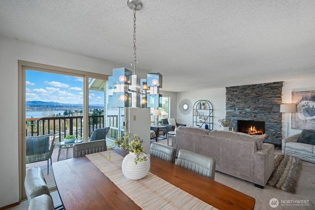 9928 64th Avenue S, Seattle, WA 98118