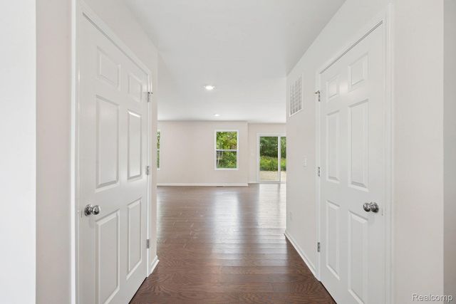 4187 Cedar Lane, Grand Blanc Charter Township, MI 48439