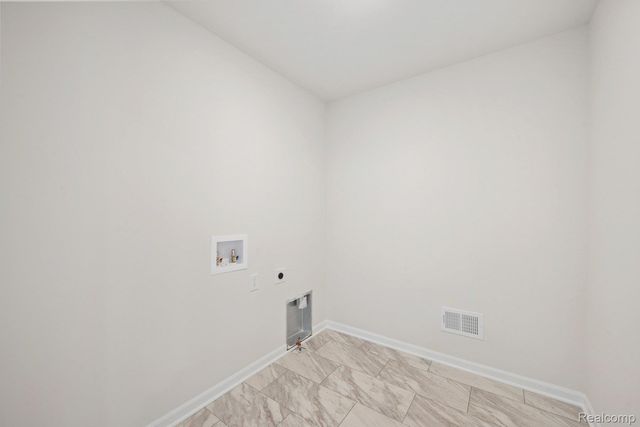 4187 Cedar Lane, Grand Blanc Charter Township, MI 48439