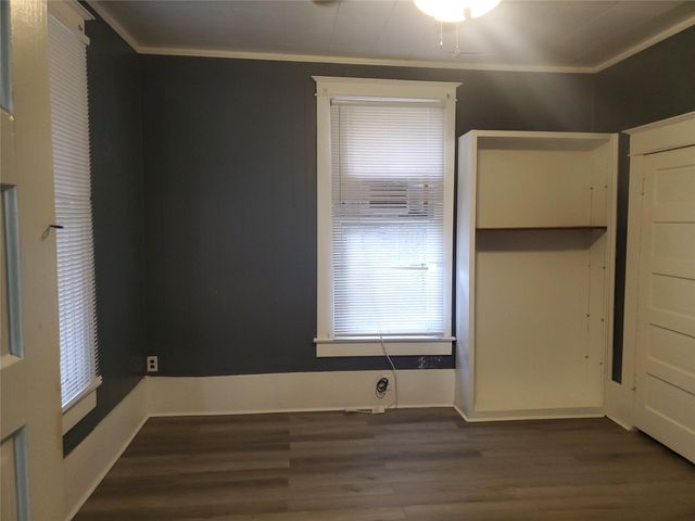 1233 Caldwell Road, Angleton, TX 77515