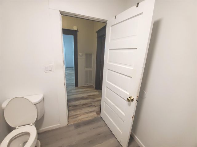 1233 Caldwell Road, Angleton, TX 77515