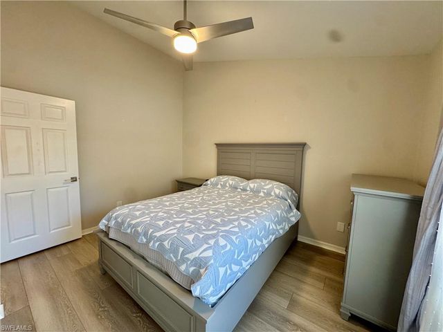 5045 Cedar Springs DR # 203, Naples, FL 34110