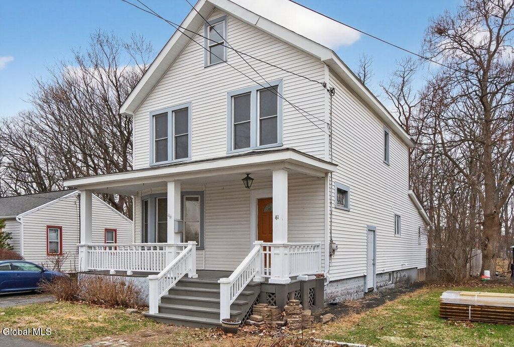 41 Mereline Avenue, Albany, NY 12209