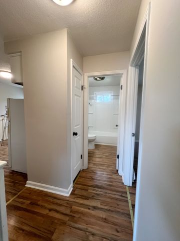 109 Tandy Dr Apt B, Clarksville, TN 37042