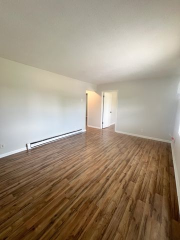 109 Tandy Dr Apt B, Clarksville, TN 37042