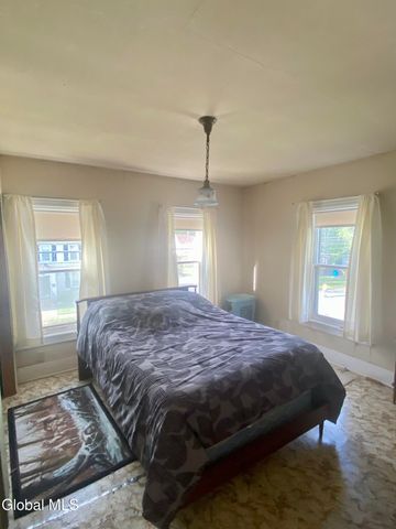 114 E Fourth Avenue, Johnstown, NY 12095