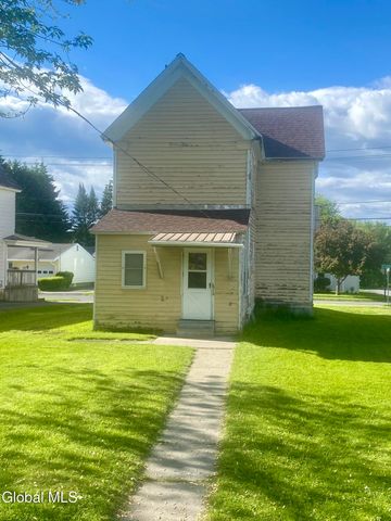 114 E Fourth Avenue, Johnstown, NY 12095