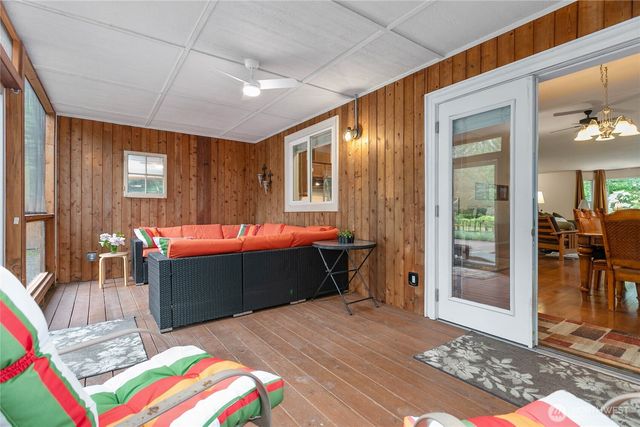 6236 Shamrock Road, Maple Falls, WA 98266