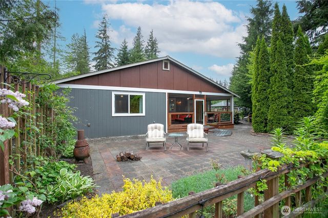 6236 Shamrock Road, Maple Falls, WA 98266