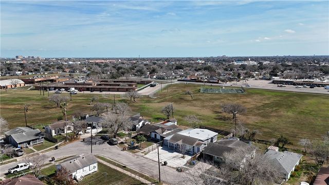 4410 Bernandino St, Corpus Christi, TX 78416
