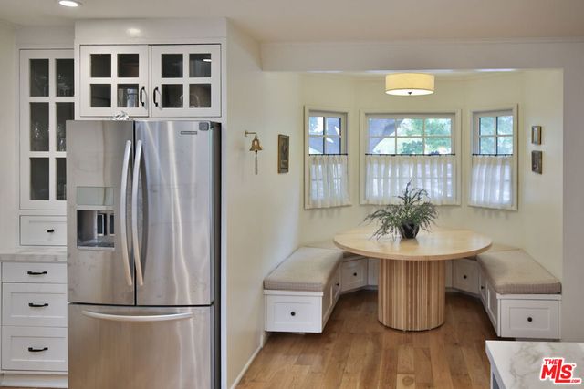 2330 Walnut Avenue, Venice, CA 90291