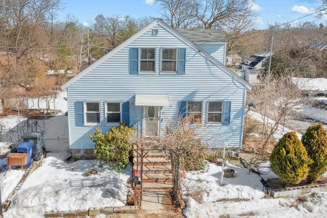 67 Glennon, Dracut, MA 01826