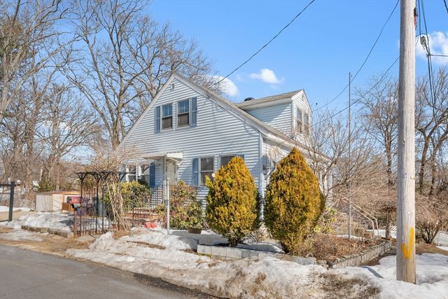 67 Glennon, Dracut, MA 01826