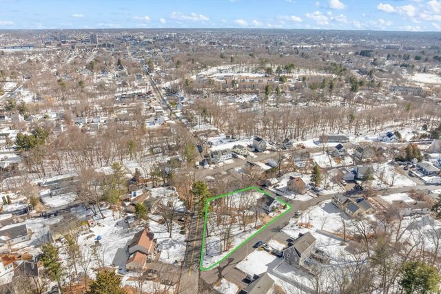 67 Glennon, Dracut, MA 01826