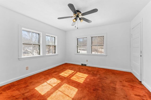 67 Glennon, Dracut, MA 01826