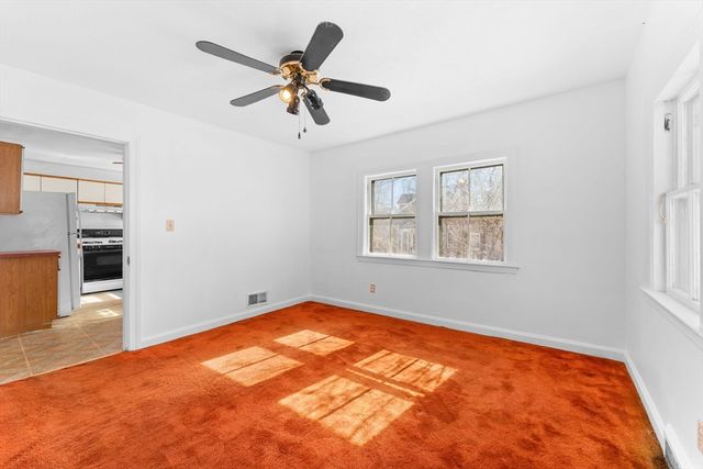 67 Glennon, Dracut, MA 01826