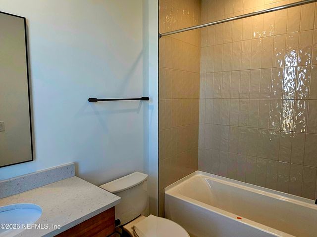 2020 PRUDENTIAL Drive, Jacksonville, FL 32207