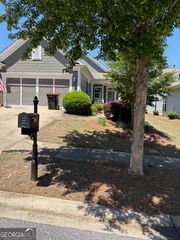 111 Plumleaf Court, Griffin, GA 30223