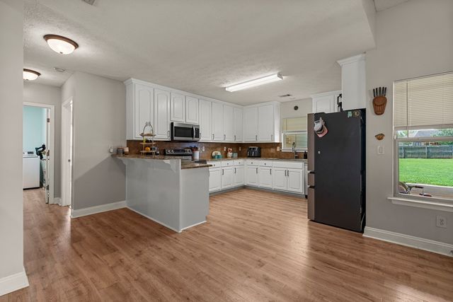 154 Owens Road, Fort Mitchell, AL 36856