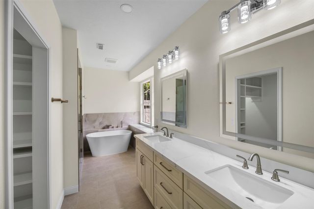 19607 Piney Place Court, Houston, TX 77094