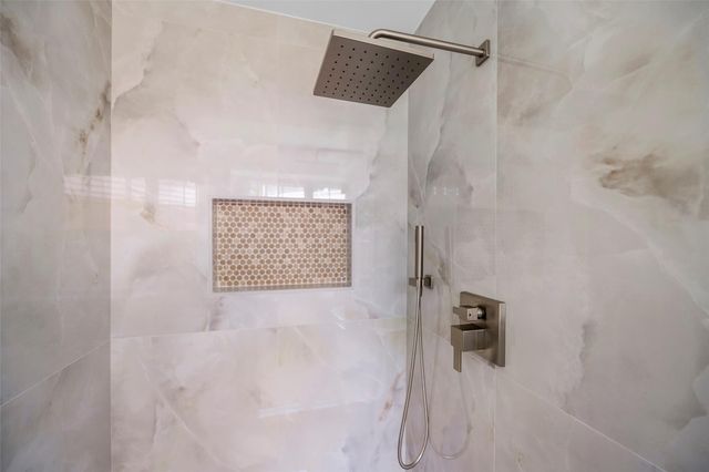 19607 Piney Place Court, Houston, TX 77094