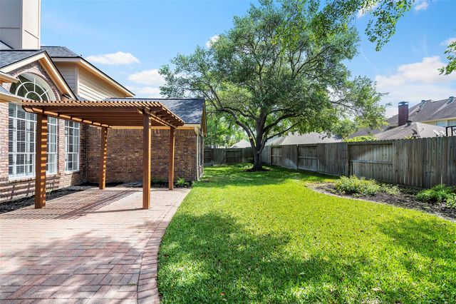 19607 Piney Place Court, Houston, TX 77094