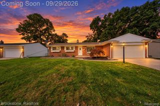 3953 Percy King Road, Waterford Charter Township, MI 48329