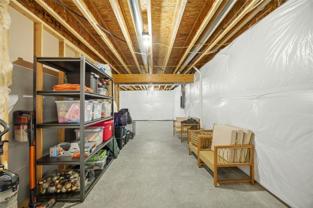 2420 Sunview Drive, Granger, IA 50109