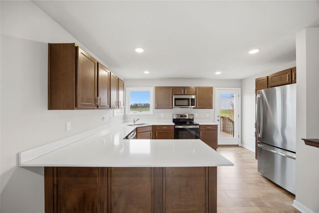 2420 Sunview Drive, Granger, IA 50109