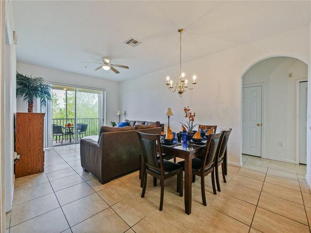 7675 COMROW STREET 402, Kissimmee, FL 34747