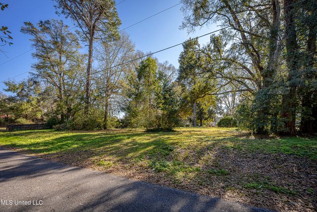 4019 Bellview Avenue, Moss Point, MS 39563