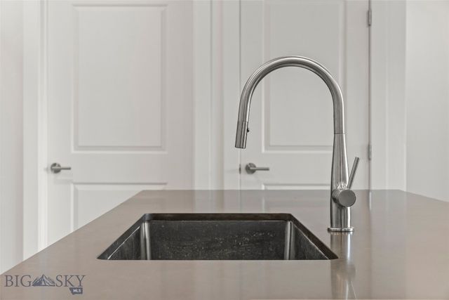 2222F Willow Drive 77, Livingston, MT 59047