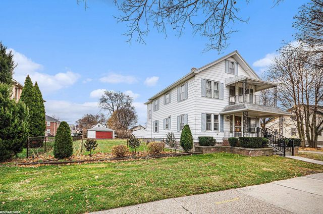 7624 Maple Street, Dearborn, MI 48126