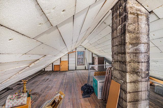 7624 Maple Street, Dearborn, MI 48126