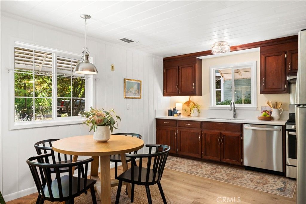 Image 13 of property listing at 1242 Bidwell Avenue, Chico, CA 95926