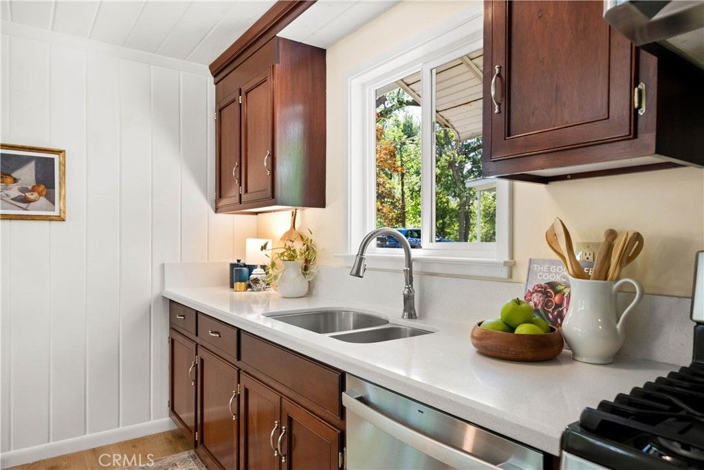 Image 15 of property listing at 1242 Bidwell Avenue, Chico, CA 95926