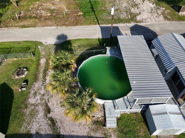 149 E Austin Avenue, Onalaska, TX 77360