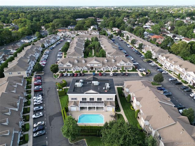 1132 Willow Lane 1131, Valley Stream, NY 11580