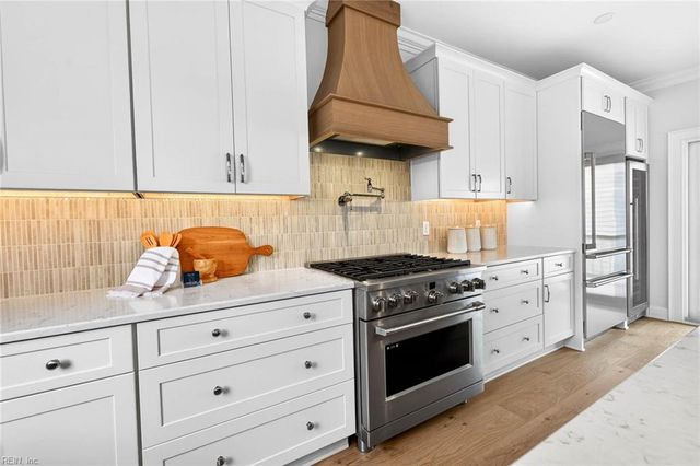 114 70th ST, Virginia Beach, VA 23451