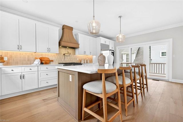 114 70th ST, Virginia Beach, VA 23451