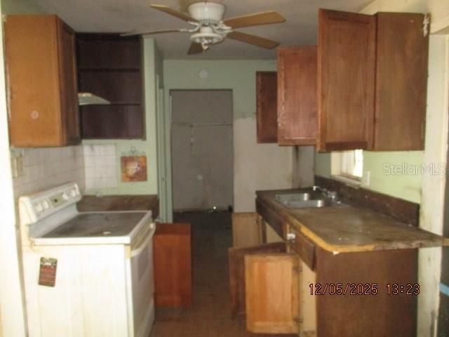 4175 COVINGTON STREET, Orlando, FL 32811