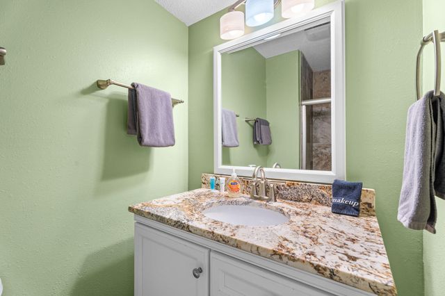 388 Notch Lane 8, Branson West, MO 65737