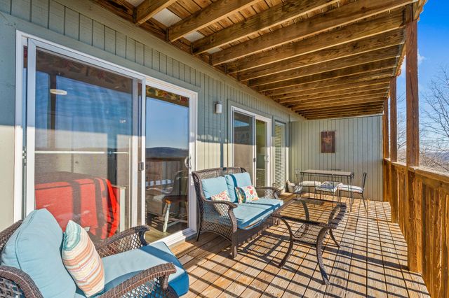 388 Notch Lane 8, Branson West, MO 65737