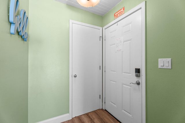 388 Notch Lane 8, Branson West, MO 65737