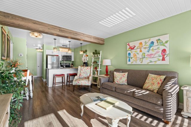 388 Notch Lane 8, Branson West, MO 65737