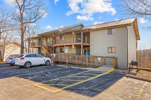 388 Notch Lane 8, Branson West, MO 65737