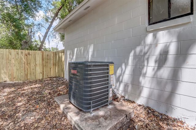 319 LOCH LOMOND AVENUE, Longwood, FL 32750