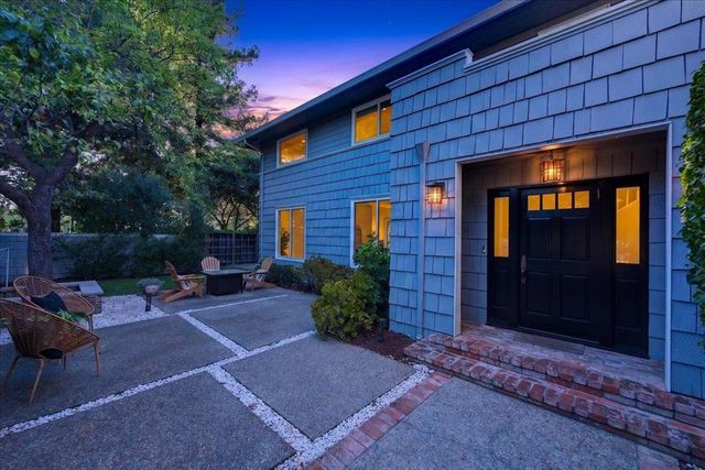 100 Sleeper Avenue, Mountain View, CA 94040