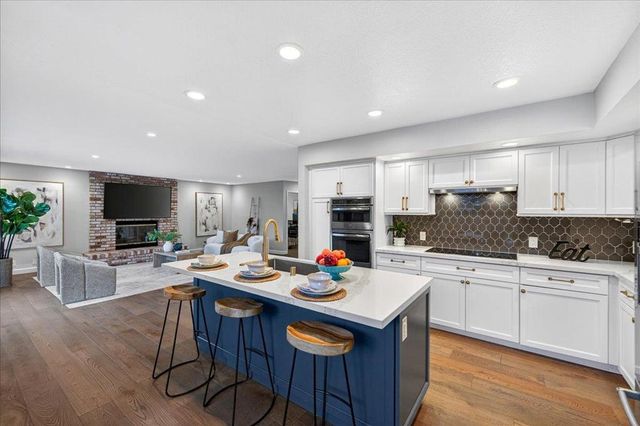 100 Sleeper Avenue, Mountain View, CA 94040